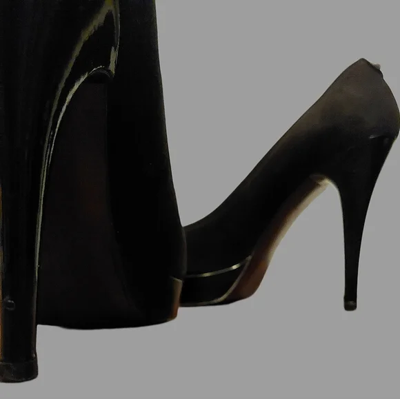 Stuart Weitzman Genuine Leather, black peep toe, platform heels - Picture 3 of 6